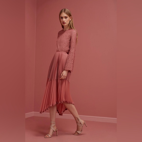 KEEPSAKE the Label Tops - KEEPSAKE the Label Blush Blouse